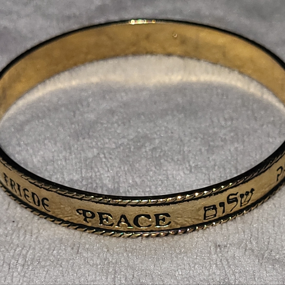 Avon Peace International Languages Gold Tone Bangle Vintage